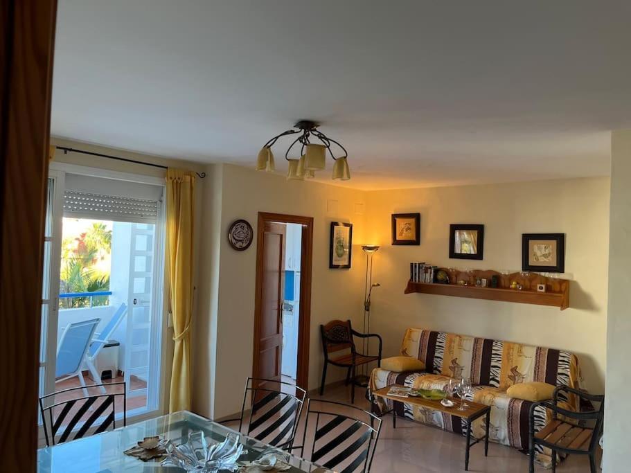 Apartamento En Costa Ballena, Urb. Playa Ballena カディス エクステリア 写真